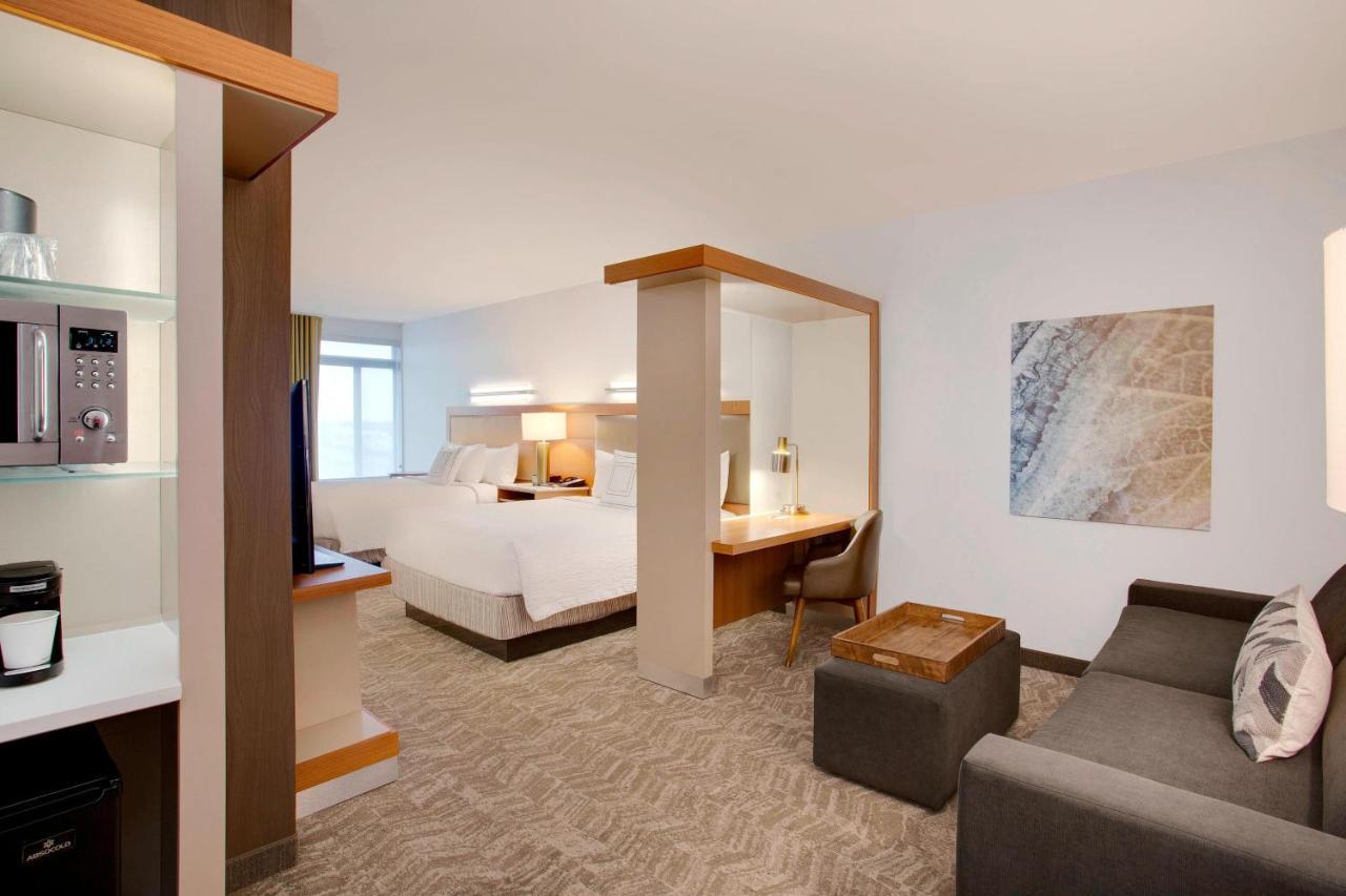 Springhill Suites Hartford Airport/Windsor Locks Εξωτερικό φωτογραφία